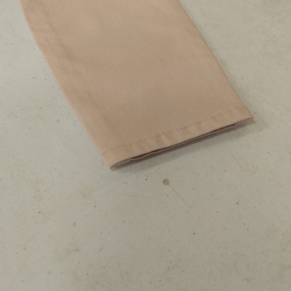 NEW! Skinnygirl Pull-On Mid-Rise Crop Skinny Jeans, Rose Quartz - TALL - Picture 8 of 15